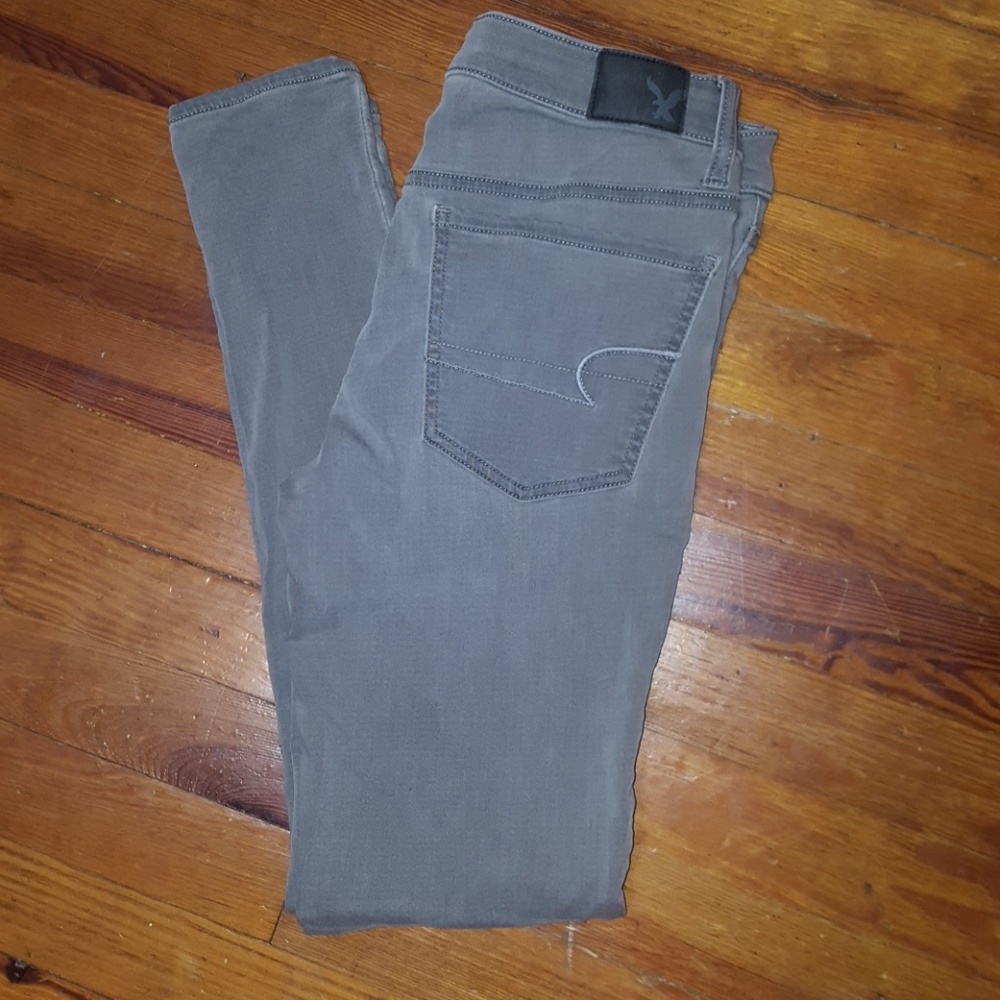 AMERICAN EAGLE HIGH WASTED JEGGING